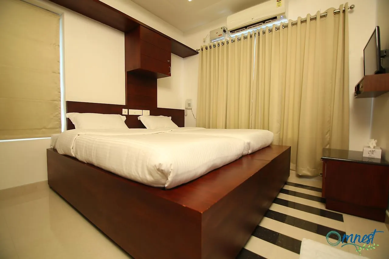 Omnest Hotel Kochi 2*,